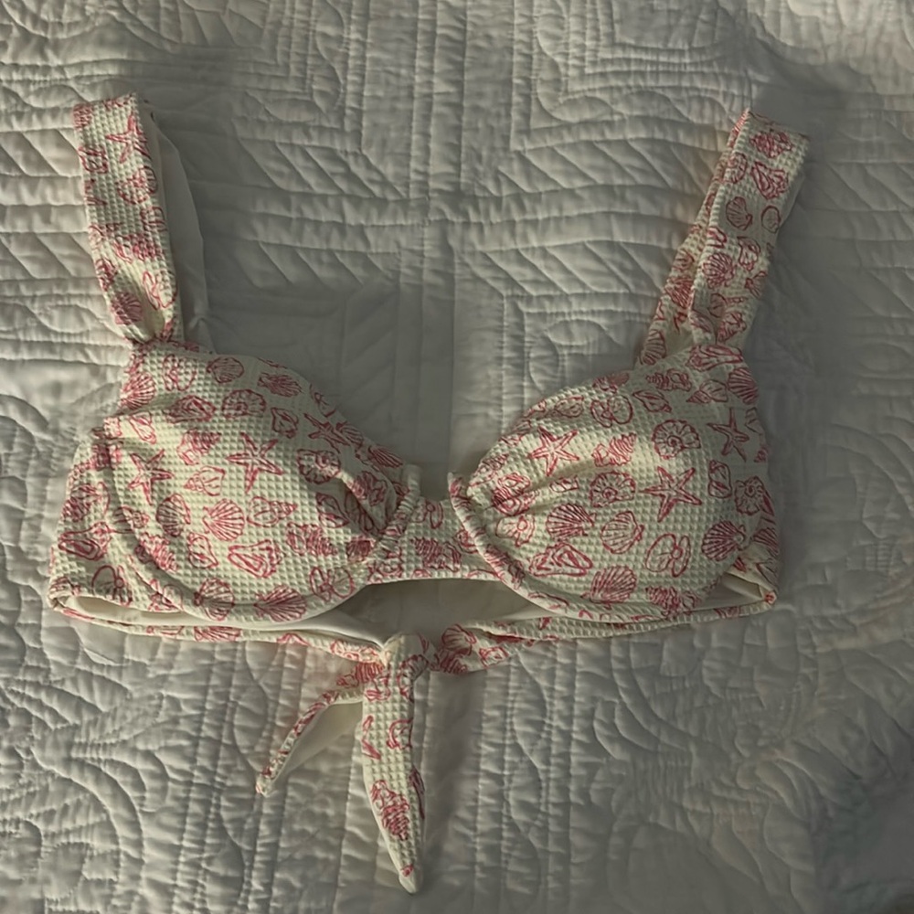 dippin daisys roma underwire pink shell top!🐚